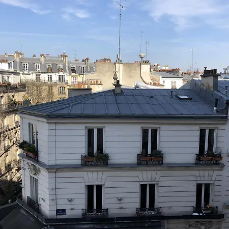 Sunbathed 1br Apt Near Sacre-coeur Apartmán