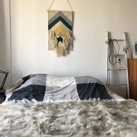 Sunbathed 1br Apt Near Sacre-coeur Apartmán