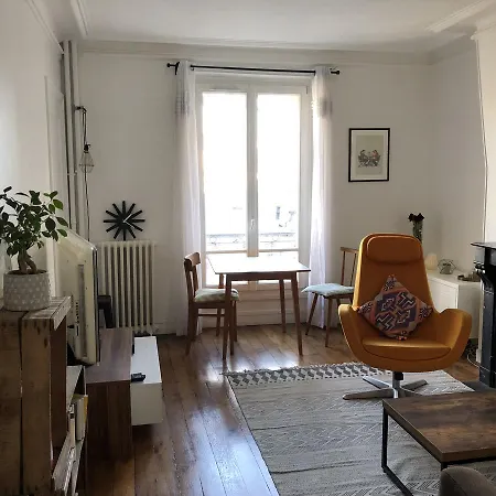 Sunbathed 1br Apt Near Sacre-coeur